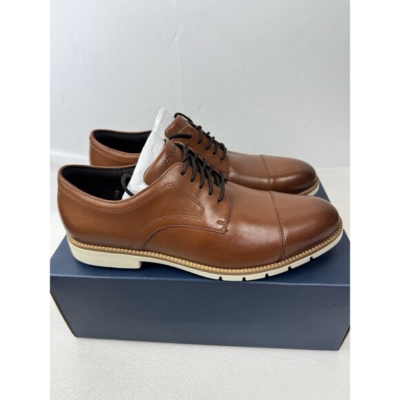Cole Haan Men\'s FlexGrand 360 Cap-Toe Oxford Dress Shoe Size: 12M main image 13